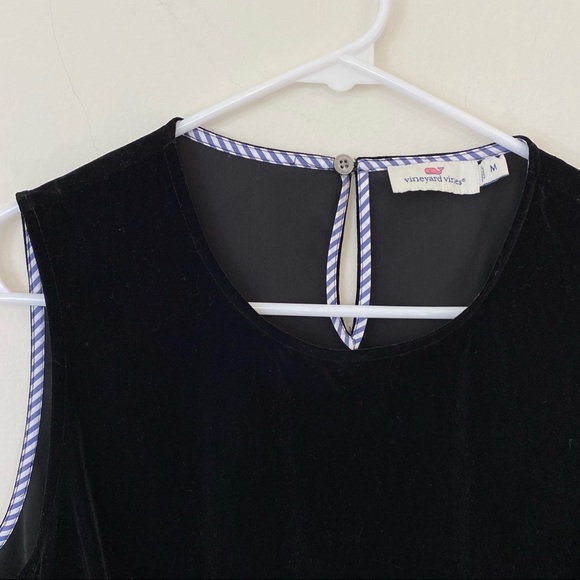 Vineyard Vines Black Velvet Sleeveless Tank Shell Boxy High Neck Velour Medium - Picture 2 of 4